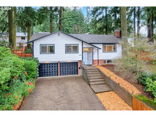 8012 Ne 87th Ave, Vancouver, WA, 98662 | Card Image