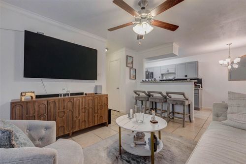 311-2750 Holly Hall St, Houston, TX, 77054-4148 | Card Image