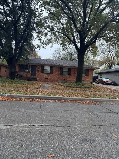 2717 San Marcus Ave, Dallas, TX, 75228-3153 | Card Image