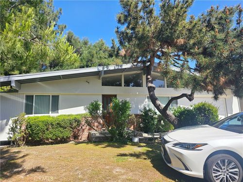4542 La Granada, La Canada Flintridge, CA, 91011 | Card Image