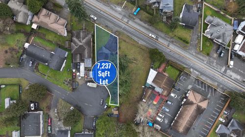 13075 Old Yale Rd, Surrey, BC, V3T3C3 | Card Image