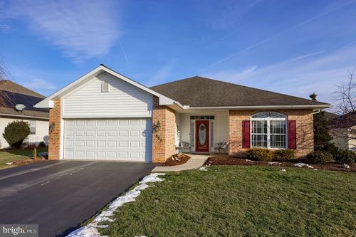 562 Blossom Trl, MOUNT JOY, PA, 17552-3148 | Card Image