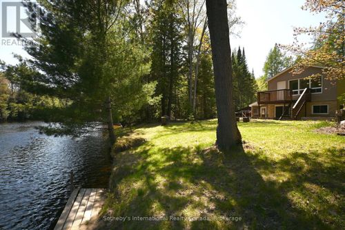 1072 Holiday Park Drive, Bracebridge (Macaulay), ON, P1L1W9 | Card Image