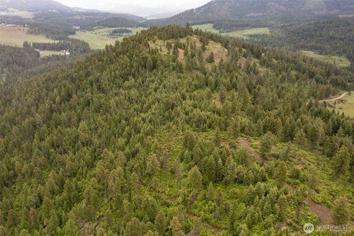 2420 Cedonia Addy Rd, Addy, WA, 99101-5117 | Card Image