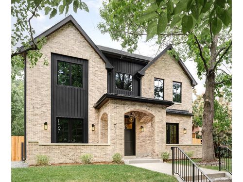 711 S Vine St, Denver, CO, 80209-4616 | Card Image