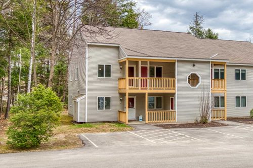 61-84 Northbrook Cir, North Conway, NH, 03860 | Card Image