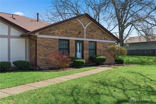 792 Pine Needles Dr, Centerville, OH, 45458-3389 | Card Image