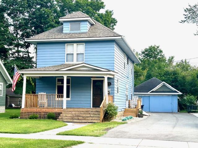 9th St, Holland, MI 49423