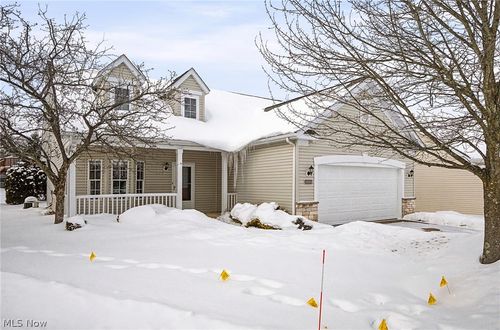 10304 Honeysuckle Ln, Broadview Heights, OH, 44147-3665 | Card Image