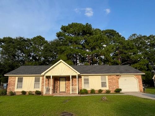 1222 Hampton Dr, Summerville, SC, 29486-2020 | Card Image