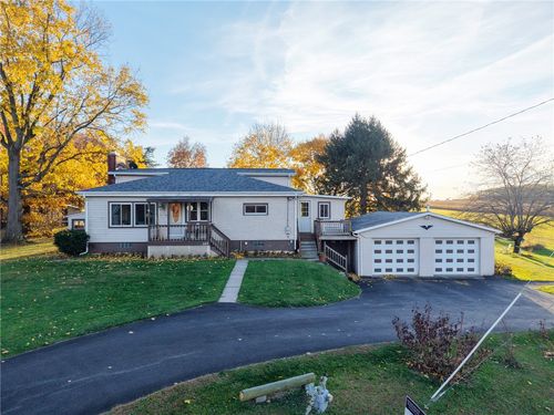 137 Mcbroom Rd, Derry, PA, 15627-2660 | Card Image