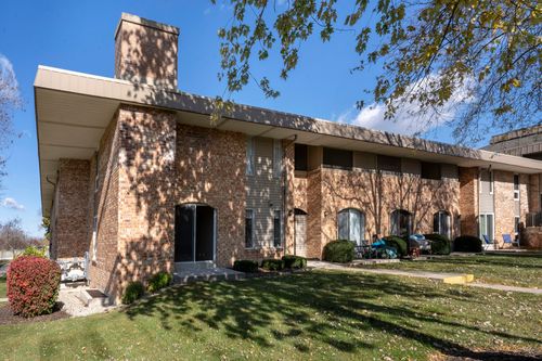 11937 W Appleton Ave, Milwaukee, WI, 53224-4953 | Card Image