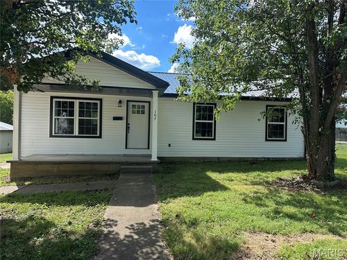 107 D St, Bonne Terre, MO, 63628-1621 | Card Image