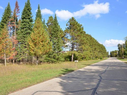 DEF East River Drive, Park Rapids, MN, 56470 | Card Image