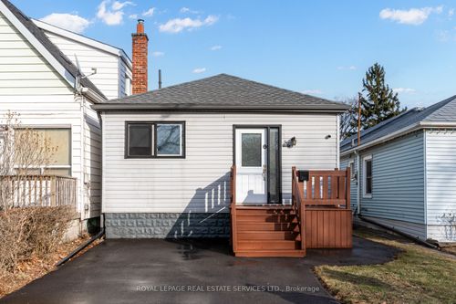 36 Harmony Ave, Hamilton, ON, L8H4X2 | Card Image