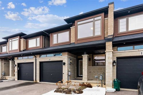 115 Columbus Gate, Hamilton, ON, L8J0L3 | Card Image