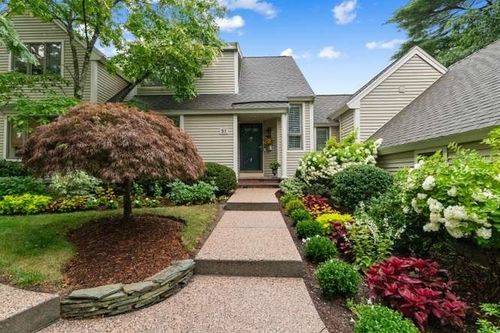 51-51 Brassie Way, North Reading, MA, 01864-3439 | Card Image