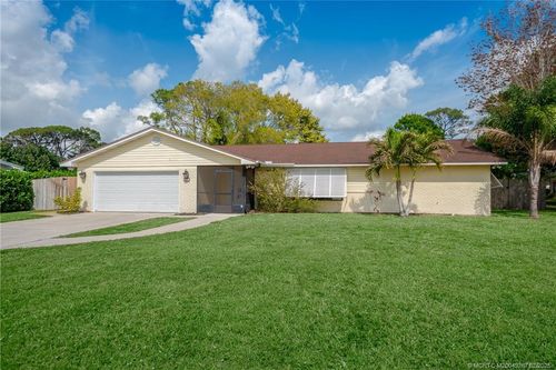 1743 Spruce Ridge Dr, Stuart, FL, 34994-9527 | Card Image