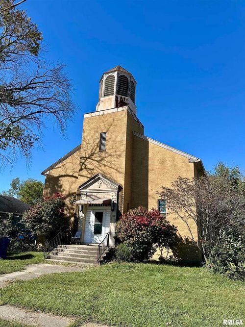 120 W Poplar St, Noble, IL, 62868-1638 | Card Image