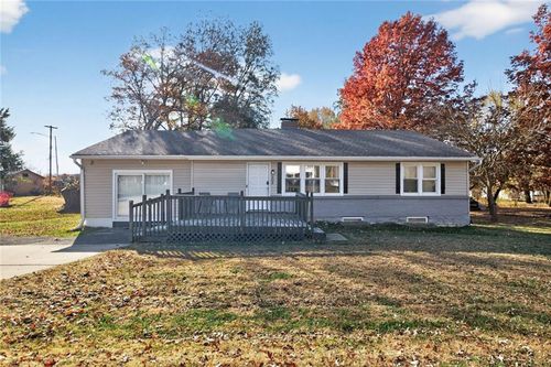 303 Ne 109th Ter, Kansas City, MO, 64155-1150 | Card Image