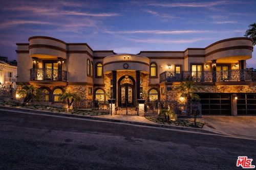 11131 Mountcastle Dr, Studio City, CA, 91604-3907 | Card Image