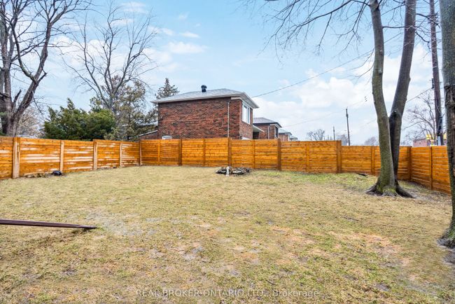 114 Bertrand Ave, House other with 4 bedrooms, 3 bathrooms and 4 parking in Scarborough ON | Image 29