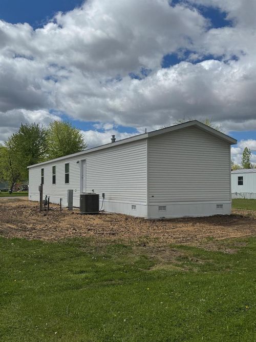 539-Hwy 12 &amp; 16 New Lisbon West, New Lisbon, WI, 53950 | Card Image