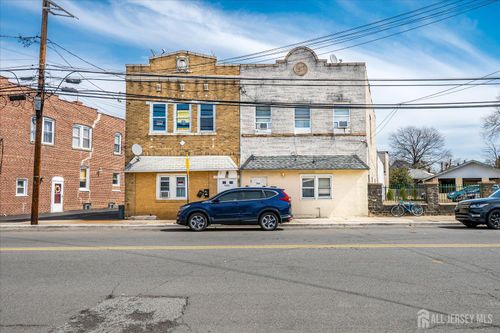 768 State St, Perth Amboy, NJ, 08861-2928 | Card Image