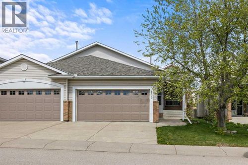 139 Hidden Valley Green Nw, Calgary, AB, T3A5L8 | Card Image