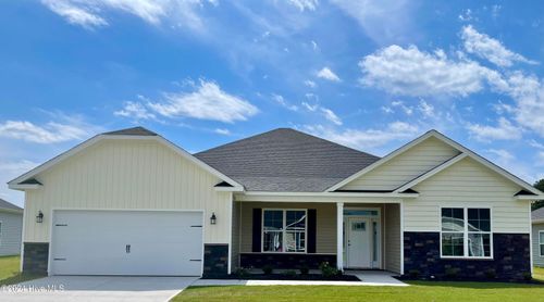 175 Seashore St, Grimesland, NC, 27837-5000 | Card Image