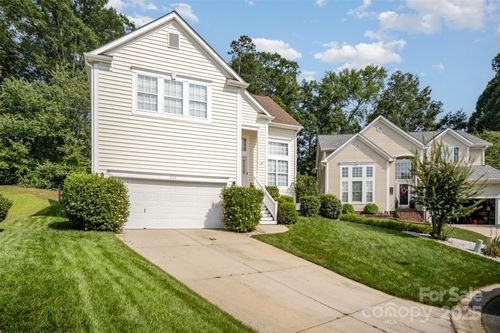 220 Holmes Ct, Concord, NC, 28027-9601 | Card Image