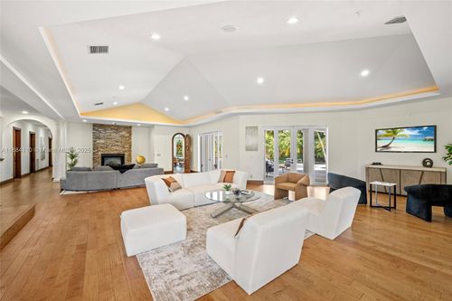 17801 Sw 50th St, Southwest Ranches, FL, 33331-1006 | Card Image