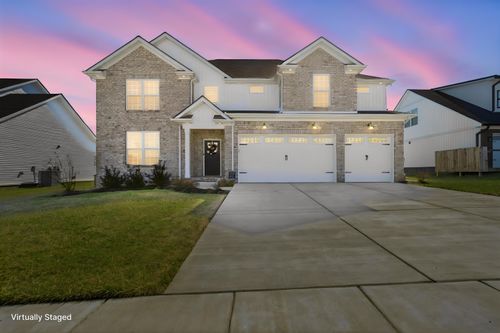 121 Growers Field Dr, Nicholasville, KY, 40356-0006 | Card Image