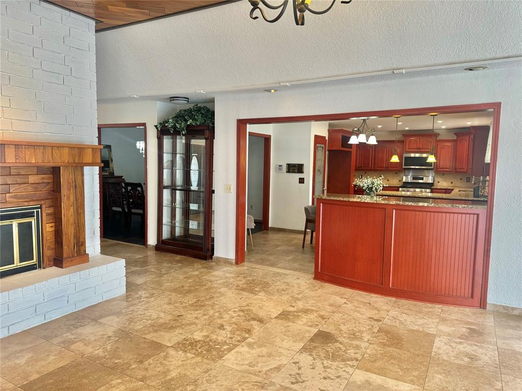 Arrowhead Ter, Oklahoma City, OK 73120
