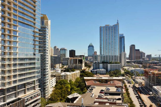 APT-1703 - 300 Bowie St, Condo with 2 bedrooms, 2 bathrooms and 2 parking in Austin TX | Image 27