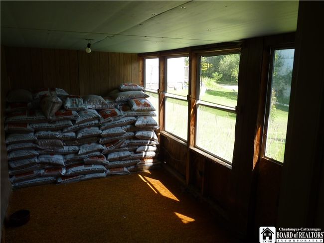 Enclosed back porch | Image 5
