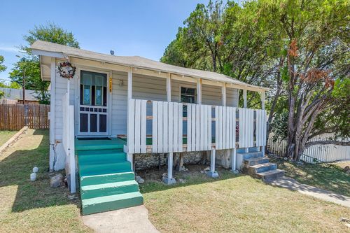 3118 Prospect Ave, Fort Worth, TX, 76106-5736 | Card Image