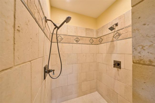 7000 Treaschwig Rd, Home with 0 bedrooms, 4 bathrooms and 5 parking in Spring TX | Image 38