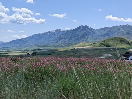 2700 Valley Vw W, Mendon, UT, 84325-9792 | Card Image