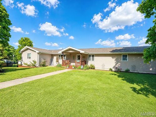 56481 Turner Acres Pl, New London, MO, 63459-3103 | Card Image
