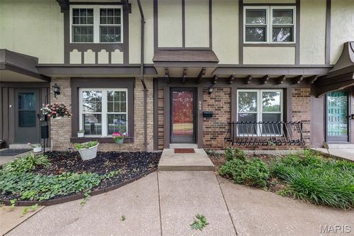 668 Rosetta Drive, Florissant, MO, 63031 | Card Image