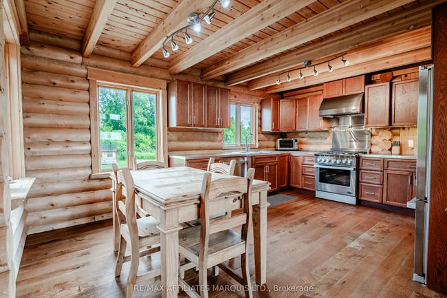 19799 County Rd, House other with 4 bedrooms, 3 bathrooms and 15 parking in Dunvegan ON | Image 6