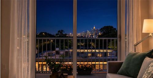 412-250 Pharr Rd Ne, Atlanta, GA, 30305-2273 | Card Image