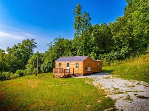 20231 State Route 41, Peebles, OH, 45660-9746 | Card Image