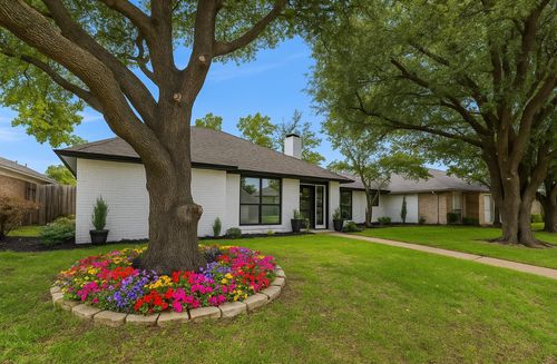 1813 Copper Creek Dr, Plano, TX, 75075-2117 | Card Image