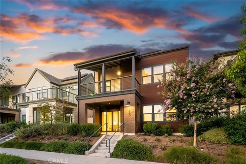 140 Aspect, Irvine, CA, 92618-1428 | Card Image