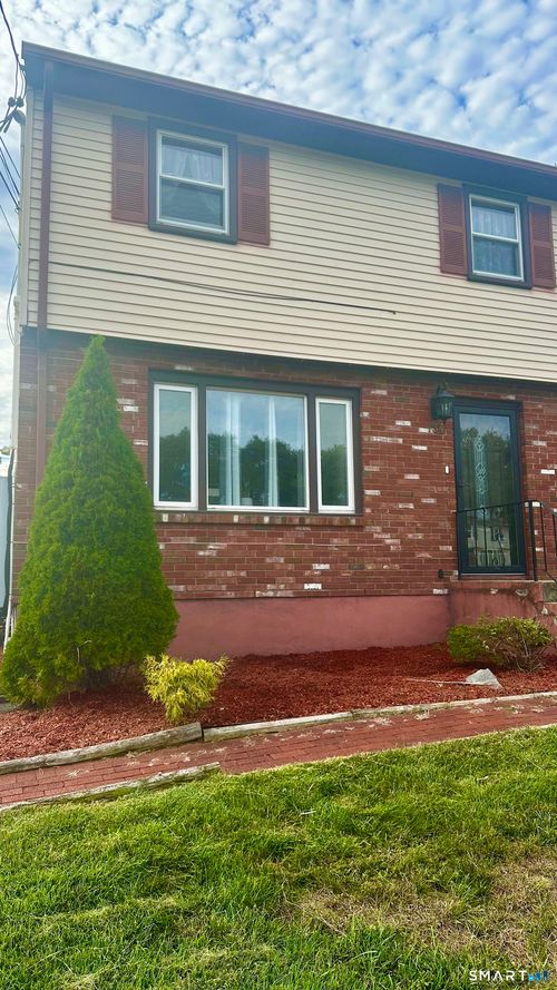 134-134 Rethal St, Southington, CT, 06489-1240 | Card Image