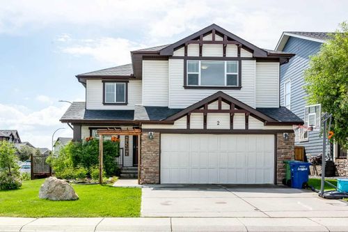 2 Kingston View Se, Airdrie, AB, T4A0K4 | Card Image