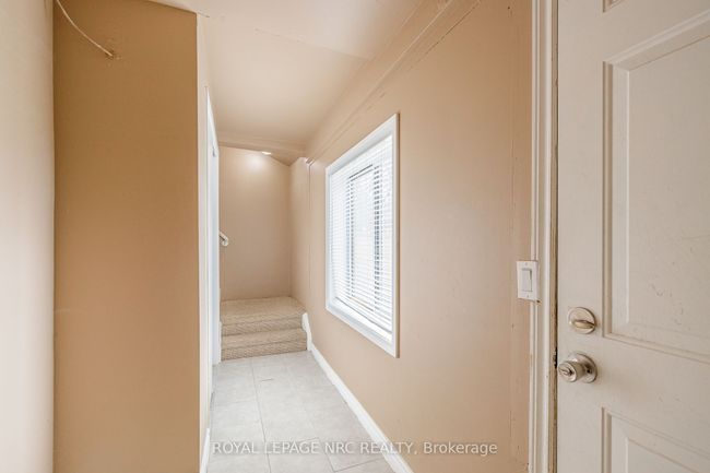4160 Dorchester Rd, Home with 3 bedrooms, 2 bathrooms and 4 parking in Niagara Falls ON | Image 15