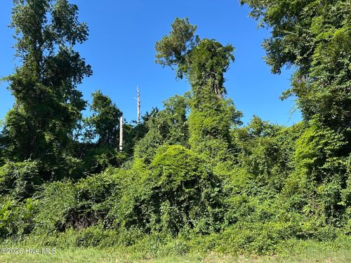 1802-802 E Rockingham Rd, Maxton, NC, 28364-2000 | Card Image